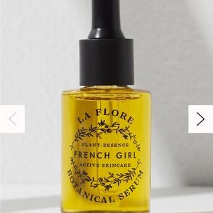 New French Girl La Flore Botanical Serum